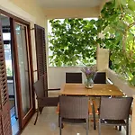 Appartement Saska 1 *